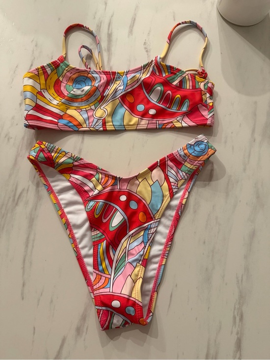 SHEIN Other - NWOT SHEIN Red Pink Yellow Patterned Woman Two-Piece Bikini Size S